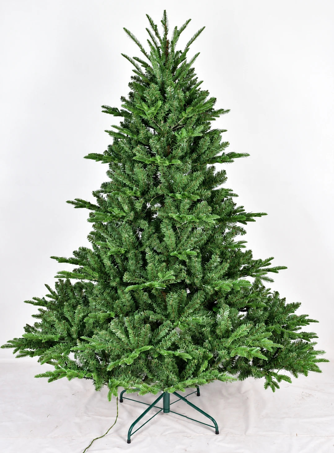 4 ft Unlit Mixed-Foliage Christmas Tree Christmas tree